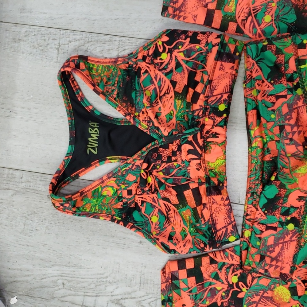 Zumba Fitness Vibrant Leggings and Top Set - Orange and Green - Picture 2 of 7